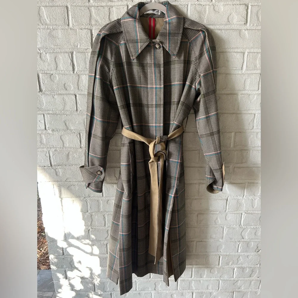 Victoria Beckham Houndstooth Belted Wool Trench Coat - Picture 2 of 7